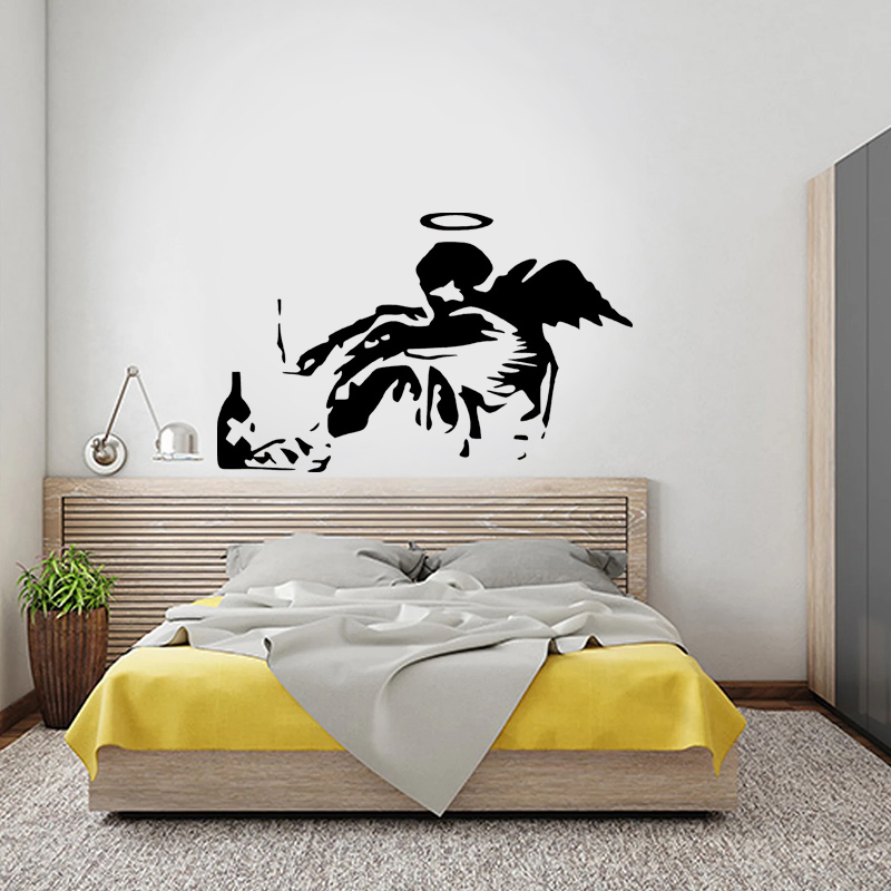 Banksy Fallen Angel Graffiti W - Interior Design Magazine ulasan dan harga